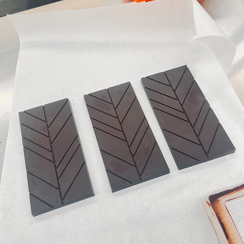 Date Sweetened 85% Cacao